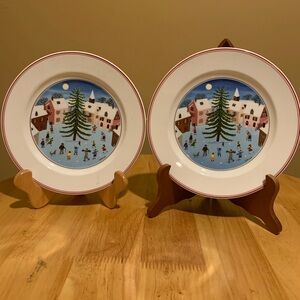 2 Villeroy & Boch Christmas Naïf Salad Plates
